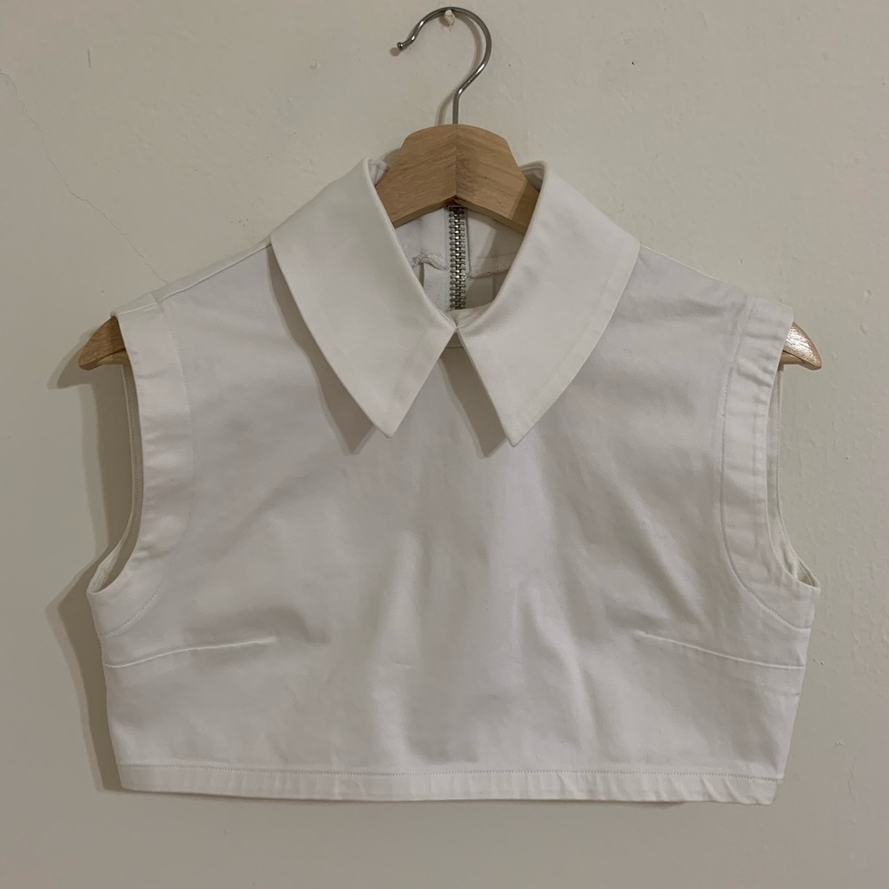 White Deandri Sleeveless Crop Top